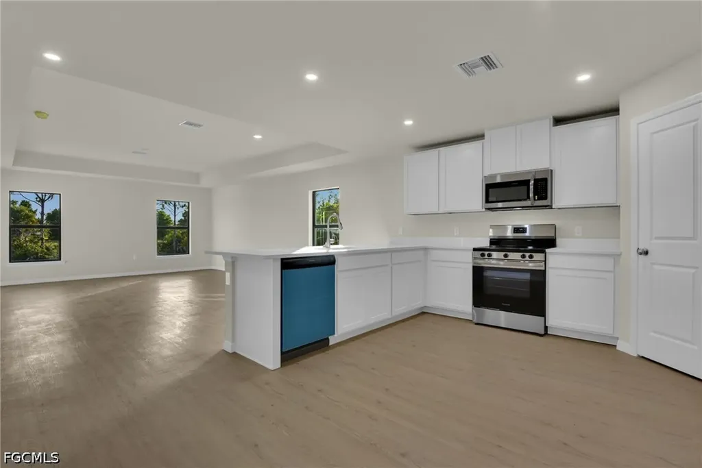 4110 NE 19th Place Cape Coral FL 33909