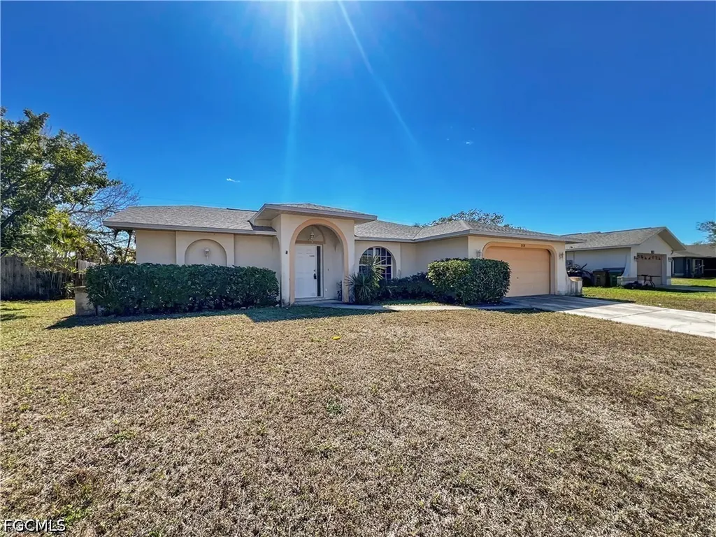 208 SE 17th Street Cape Coral FL 33990