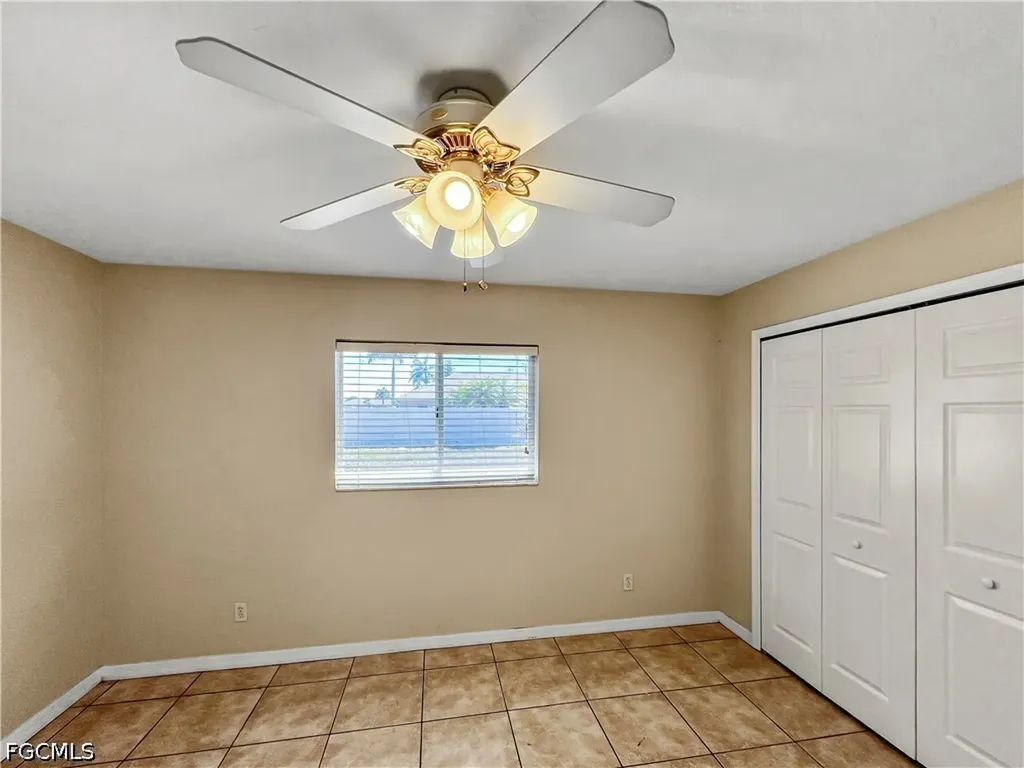 208 SE 17th Street Cape Coral FL 33990