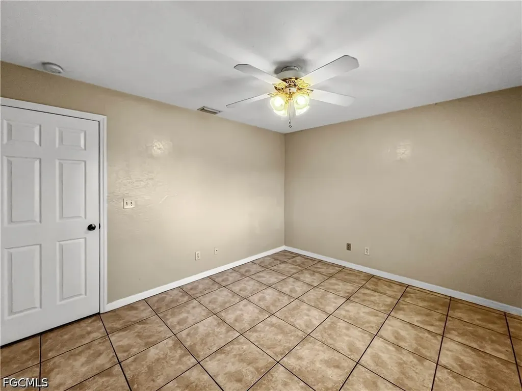 208 SE 17th Street Cape Coral FL 33990