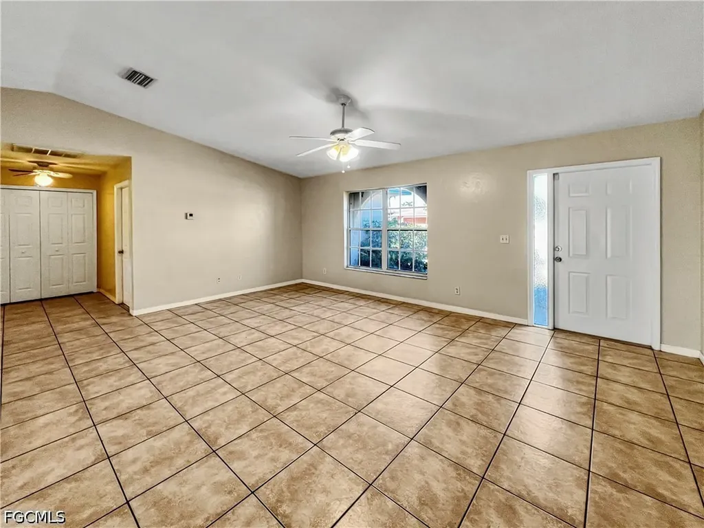 208 SE 17th Street Cape Coral FL 33990