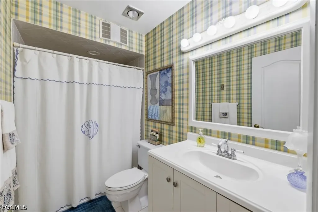 3356 N Key Drive North Fort Myers FL 33903