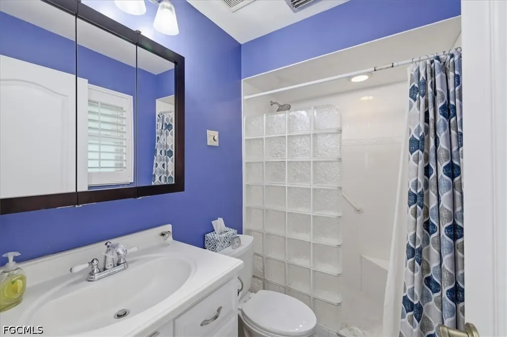 3356 N Key Drive North Fort Myers FL 33903