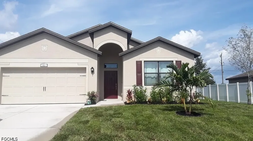 511 NE 19th Place Cape Coral FL 33909