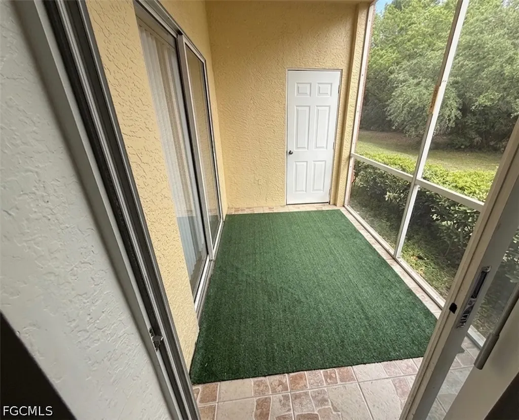 6341 Aragon Way Fort Myers FL 33966