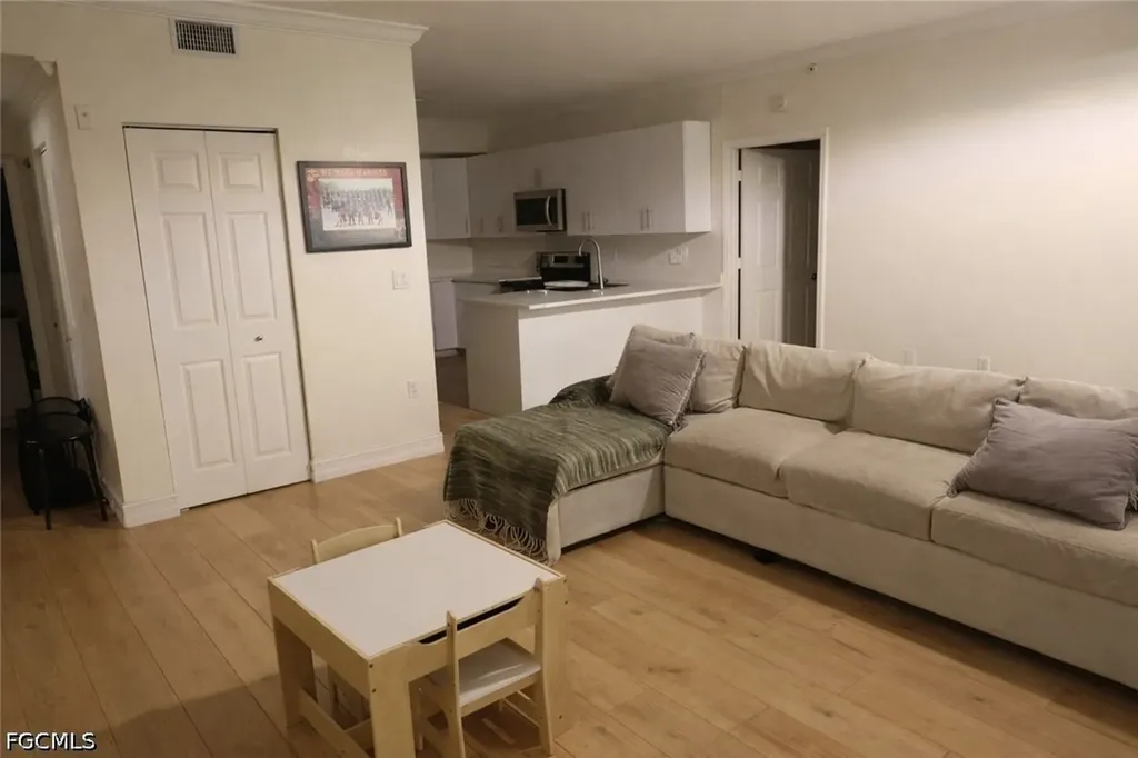 6341 Aragon Way Fort Myers FL 33966