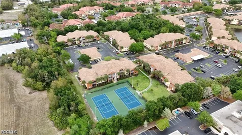 6341 Aragon Way Fort Myers FL 33966