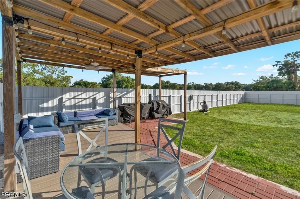 1086 W Leader Court Labelle FL 33935