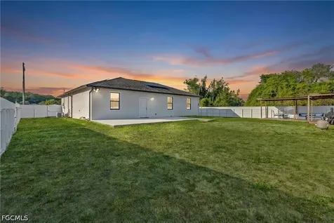 1086 W Leader Court Labelle FL 33935