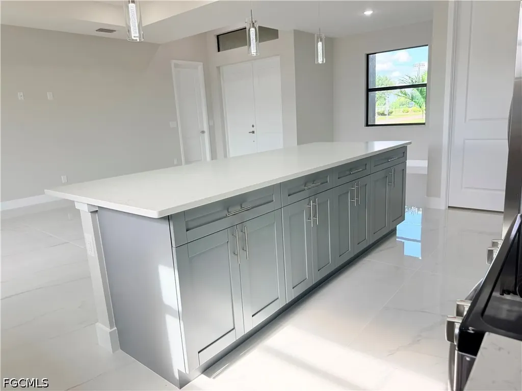 338 SW 28th Avenue Cape Coral FL 33991