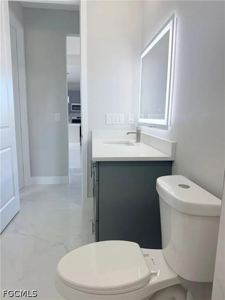 338 SW 28th Avenue Cape Coral FL 33991
