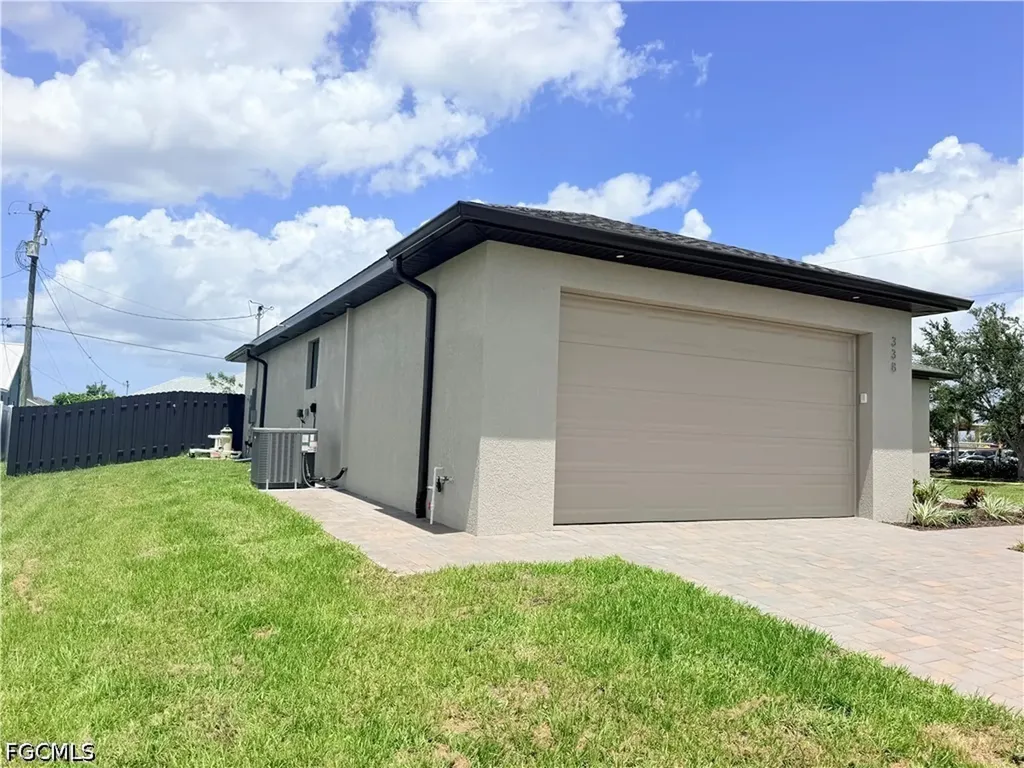 338 SW 28th Avenue Cape Coral FL 33991