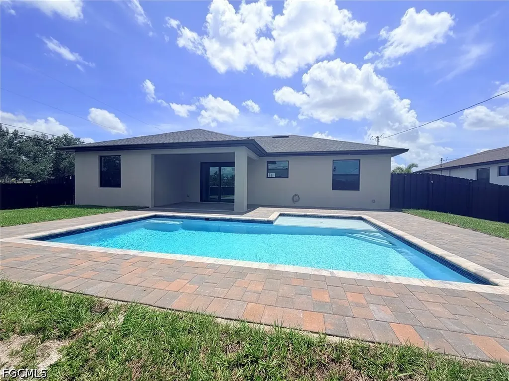 338 SW 28th Avenue Cape Coral FL 33991
