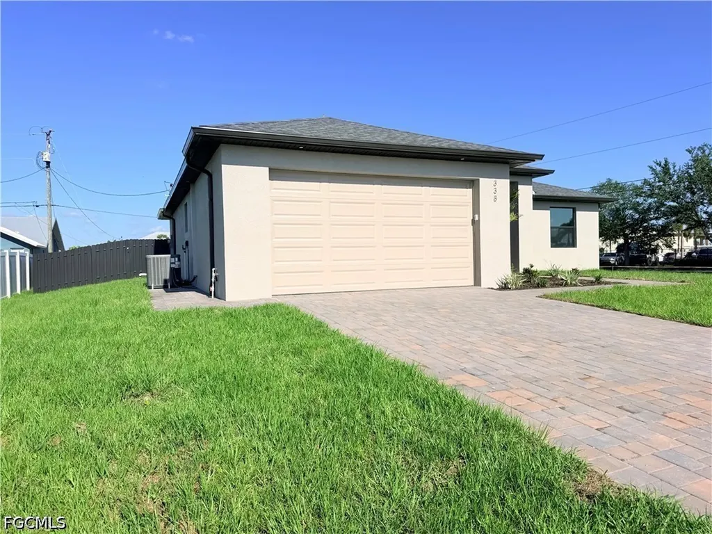 338 SW 28th Avenue Cape Coral FL 33991