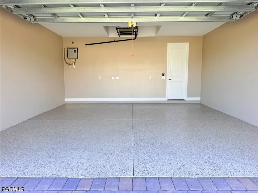 338 SW 28th Avenue Cape Coral FL 33991