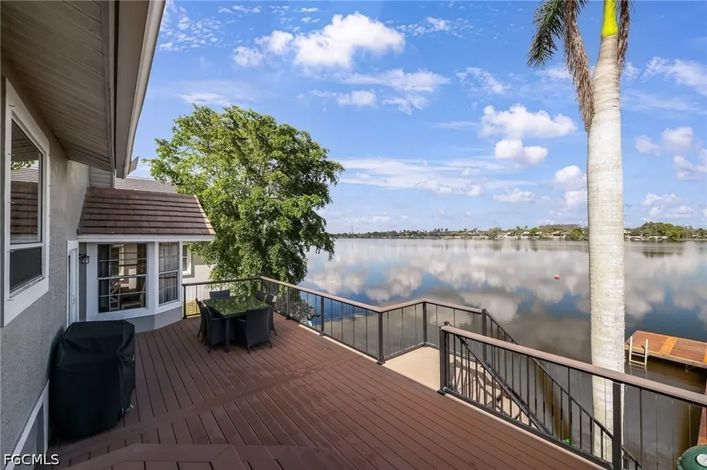 5100 Harborage Drive Fort Myers FL 33908