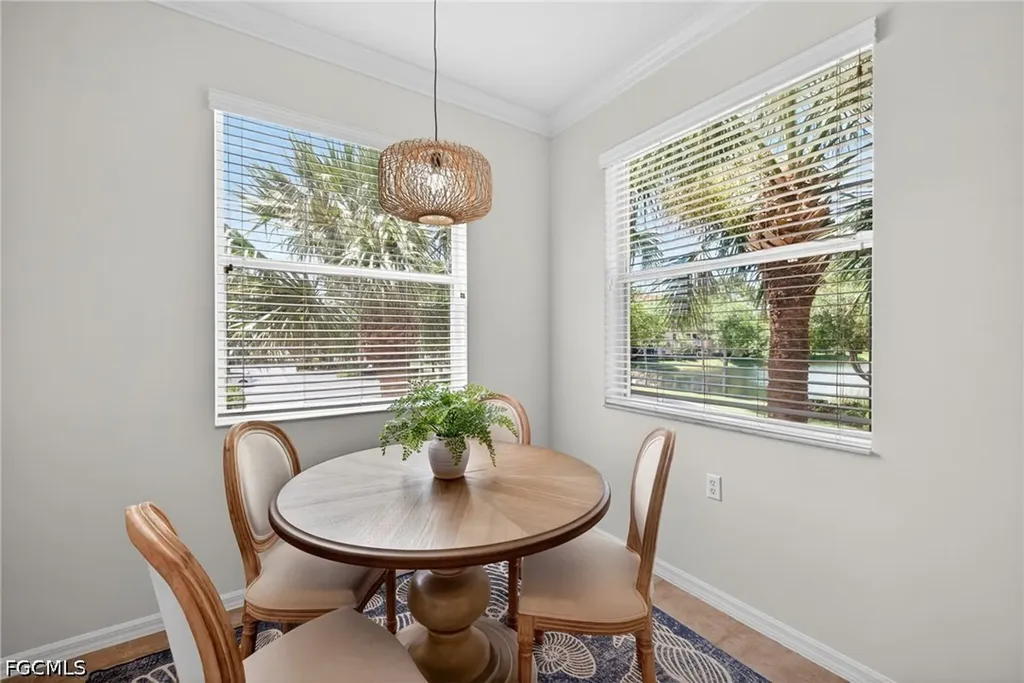 8251 Pathfinder Loop Fort Myers FL 33919