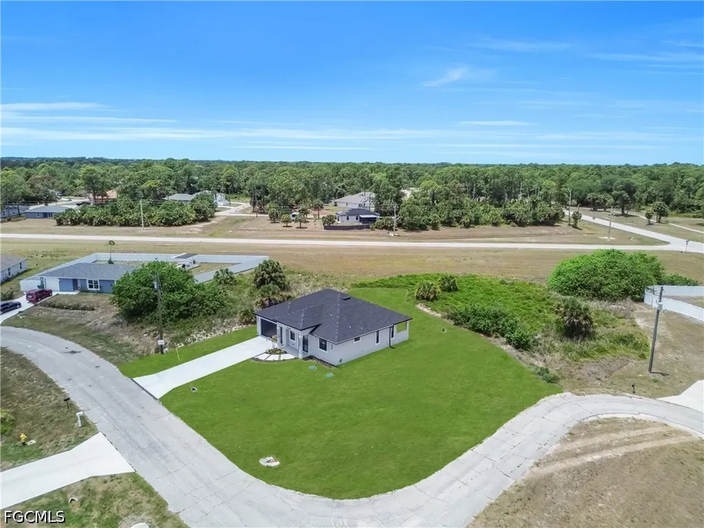 7039 Berwick Circle Labelle FL 33935