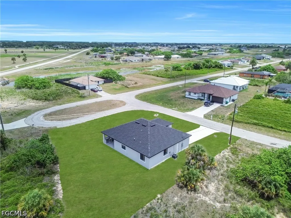 7039 Berwick Circle Labelle FL 33935