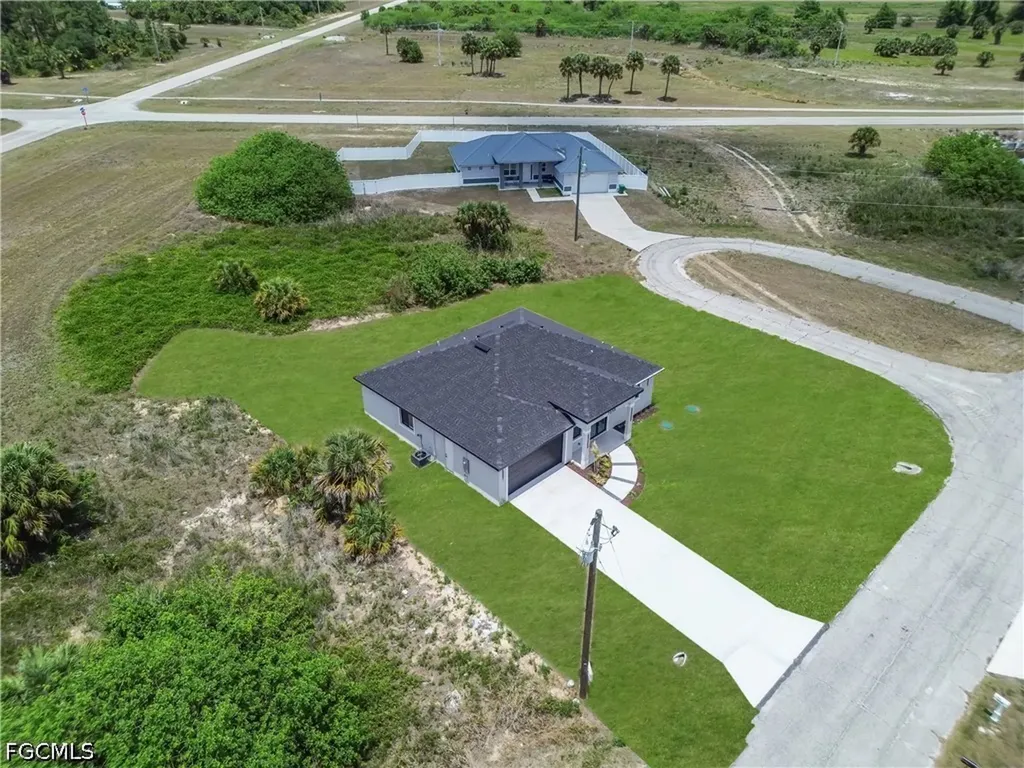 7039 Berwick Circle Labelle FL 33935