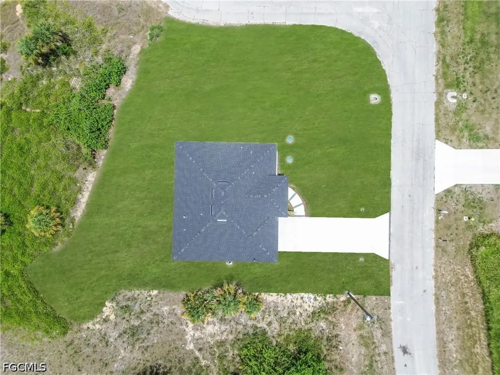 7039 Berwick Circle Labelle FL 33935