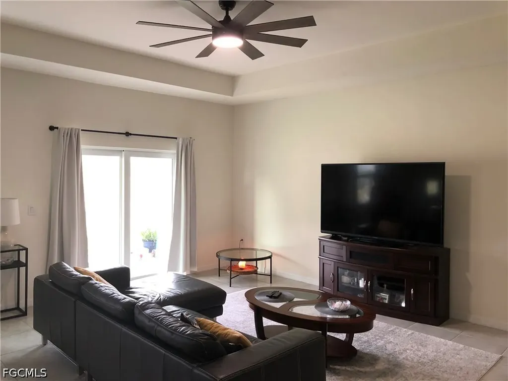 1530 NW 25th Avenue Cape Coral FL 33993