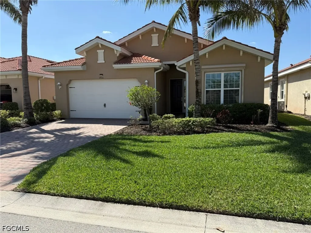3916 King Edwards Street Fort Myers FL 33916