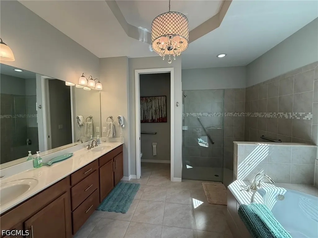3916 King Edwards Street Fort Myers FL 33916