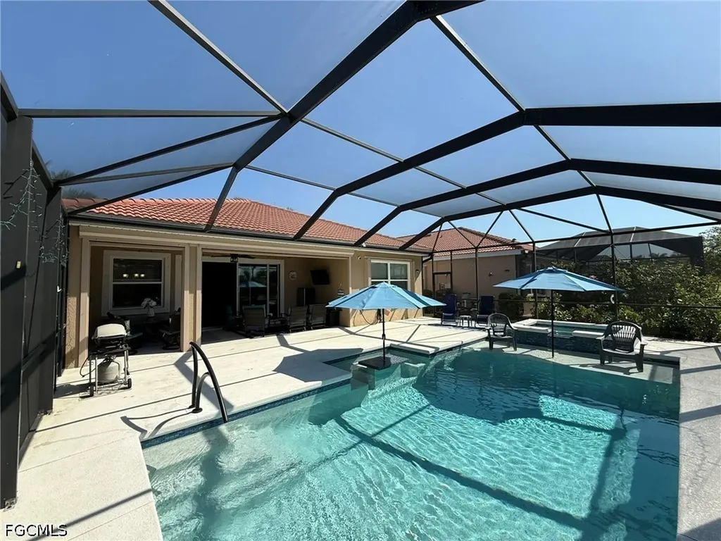 3916 King Edwards Street Fort Myers FL 33916