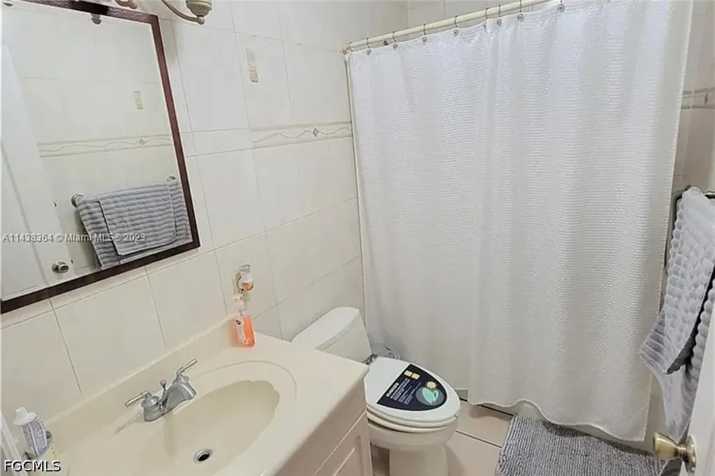 15900 SW 197th Avenue Miami FL 33187