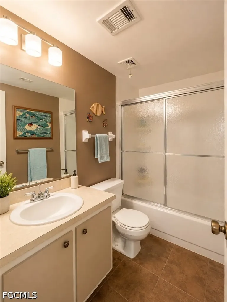 1515 Forrest Nelson Boulevard Port Charlotte FL 33952