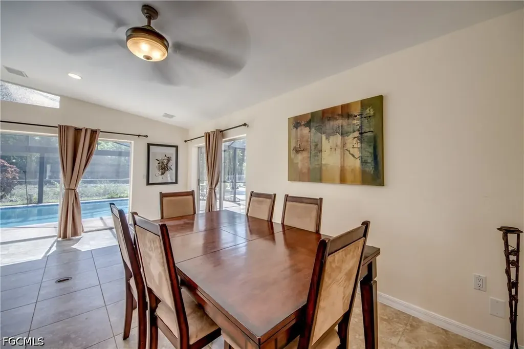 8524 Dartmouth Street Fort Myers FL 33907
