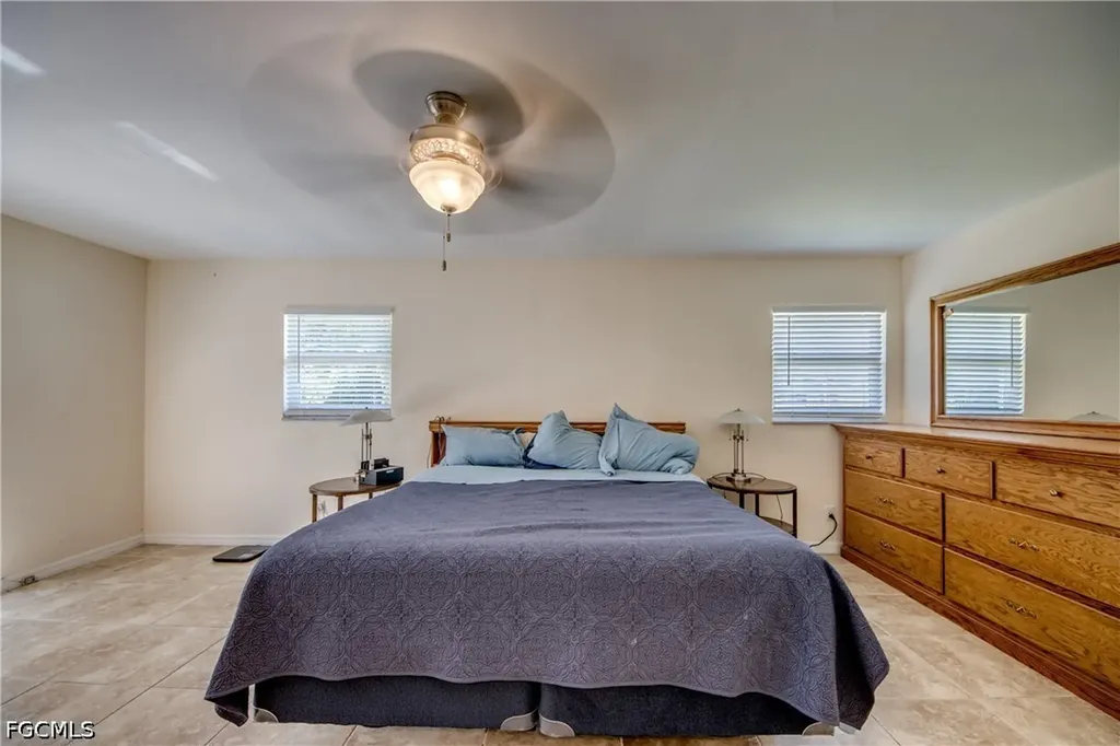 8524 Dartmouth Street Fort Myers FL 33907