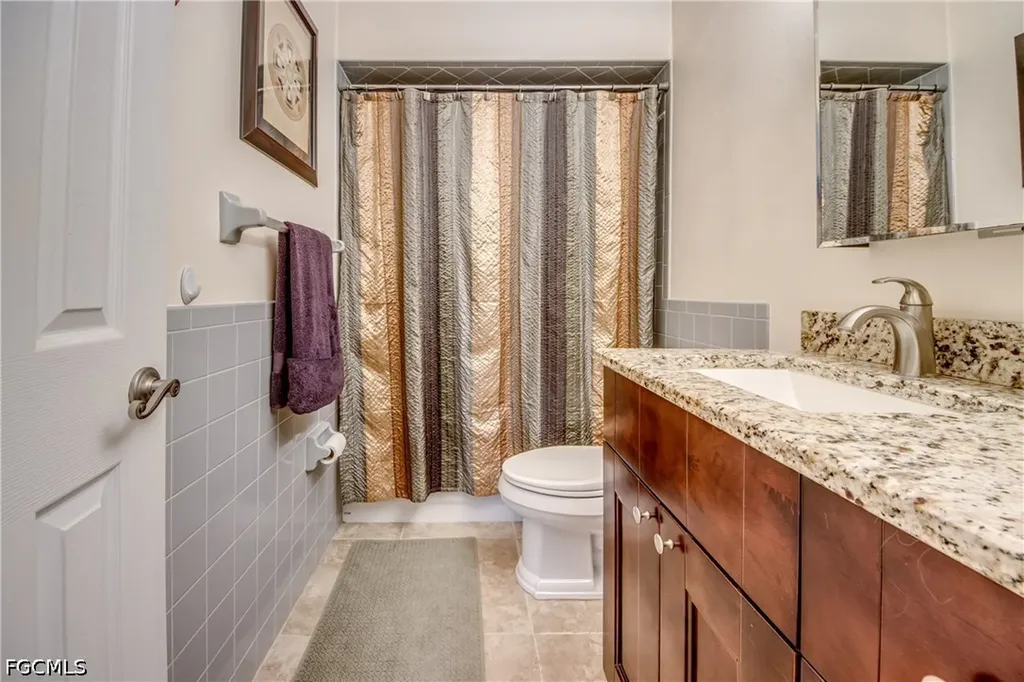 8524 Dartmouth Street Fort Myers FL 33907