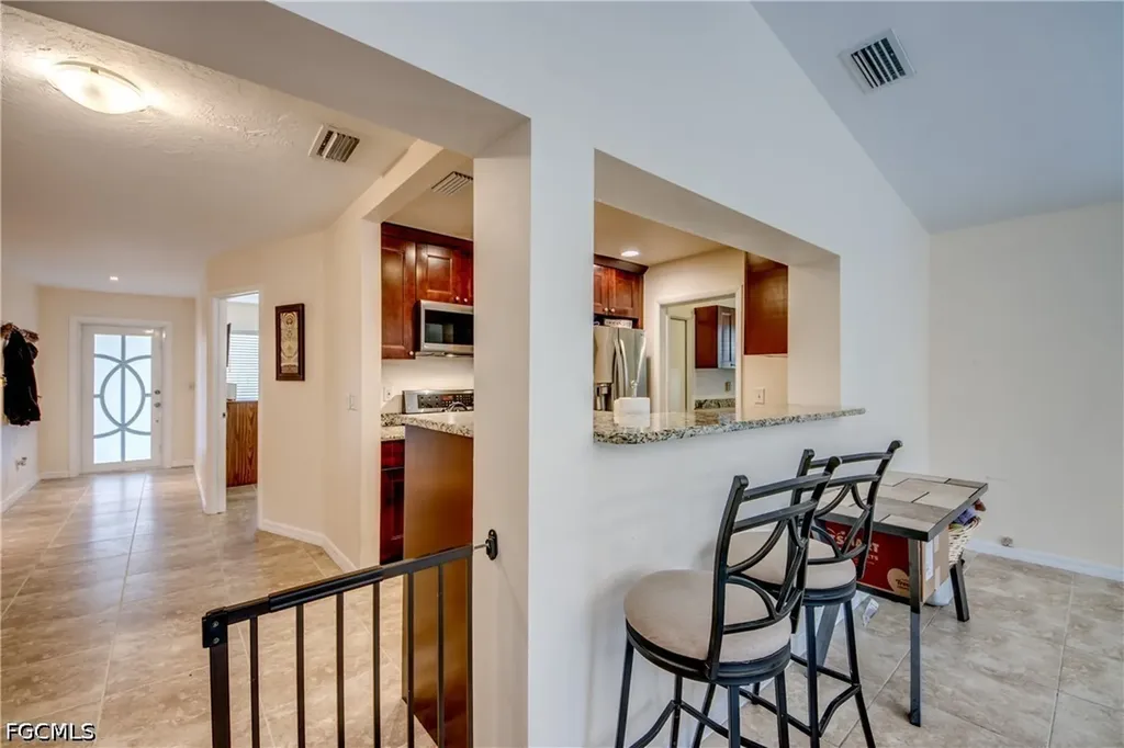 8524 Dartmouth Street Fort Myers FL 33907