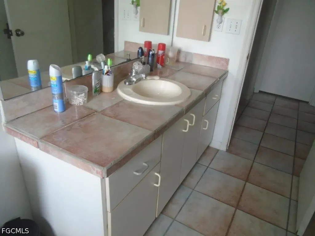1815 NW 13th Street Cape Coral FL 33993