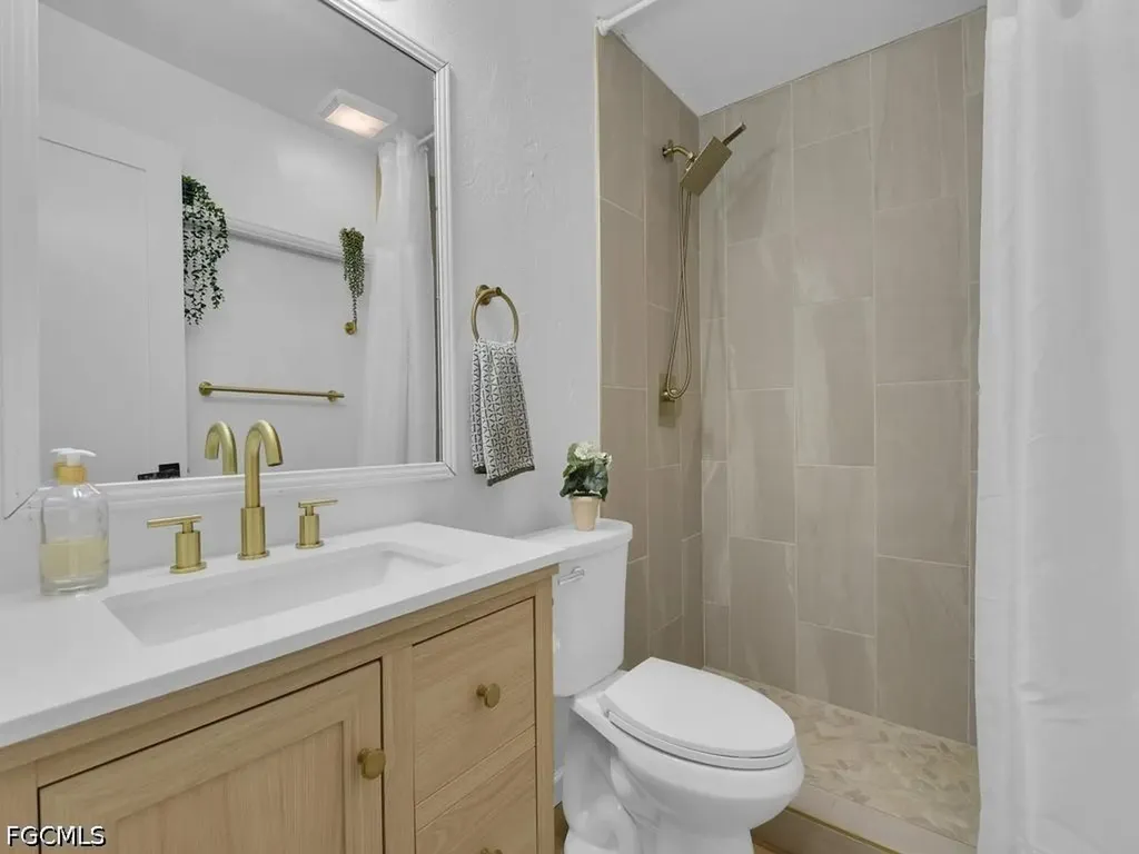 9012 Carolina Street Bonita Springs FL 34135