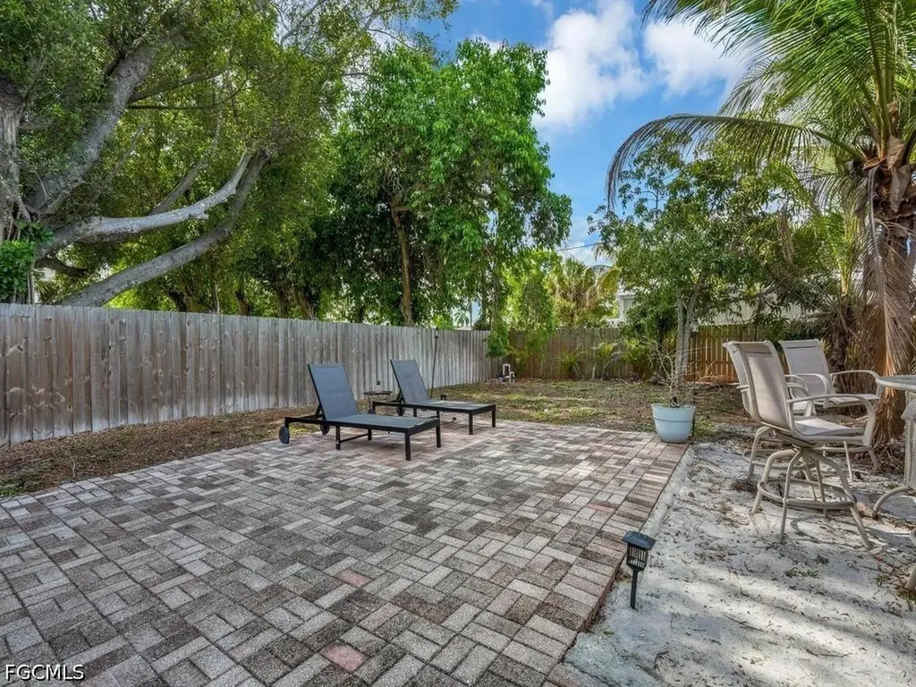 9012 Carolina Street Bonita Springs FL 34135