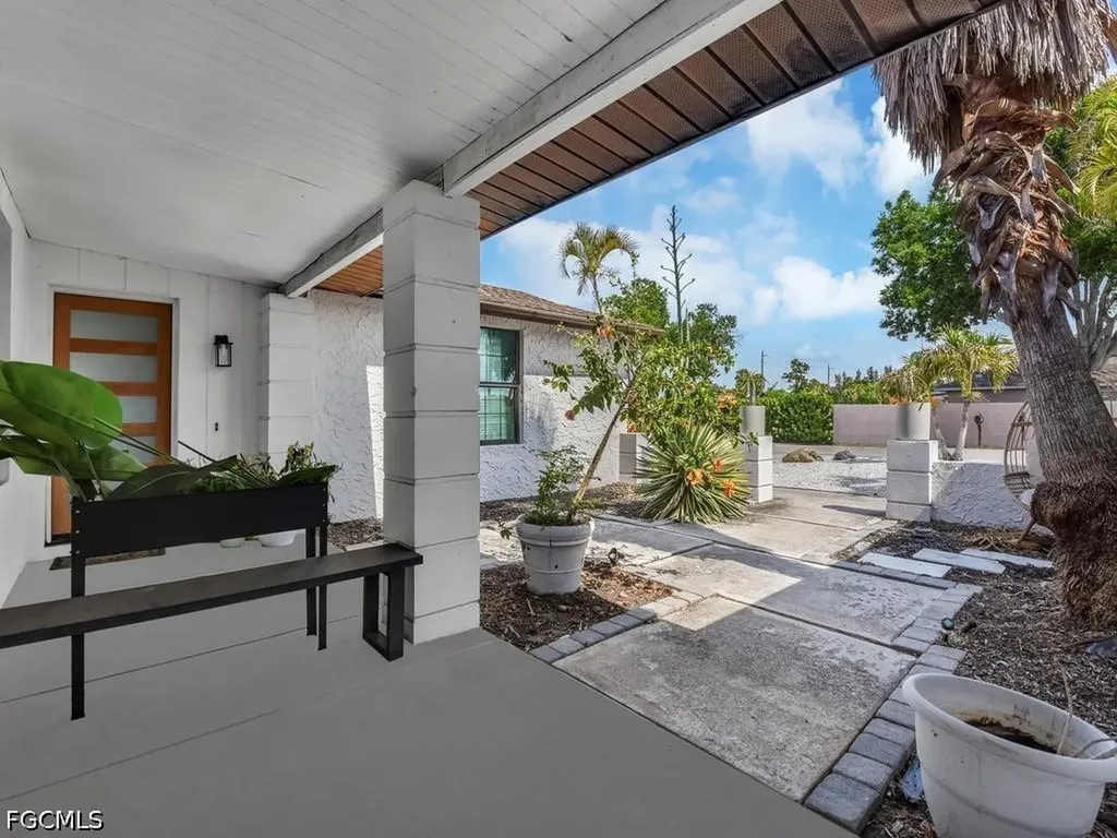 9012 Carolina Street Bonita Springs FL 34135