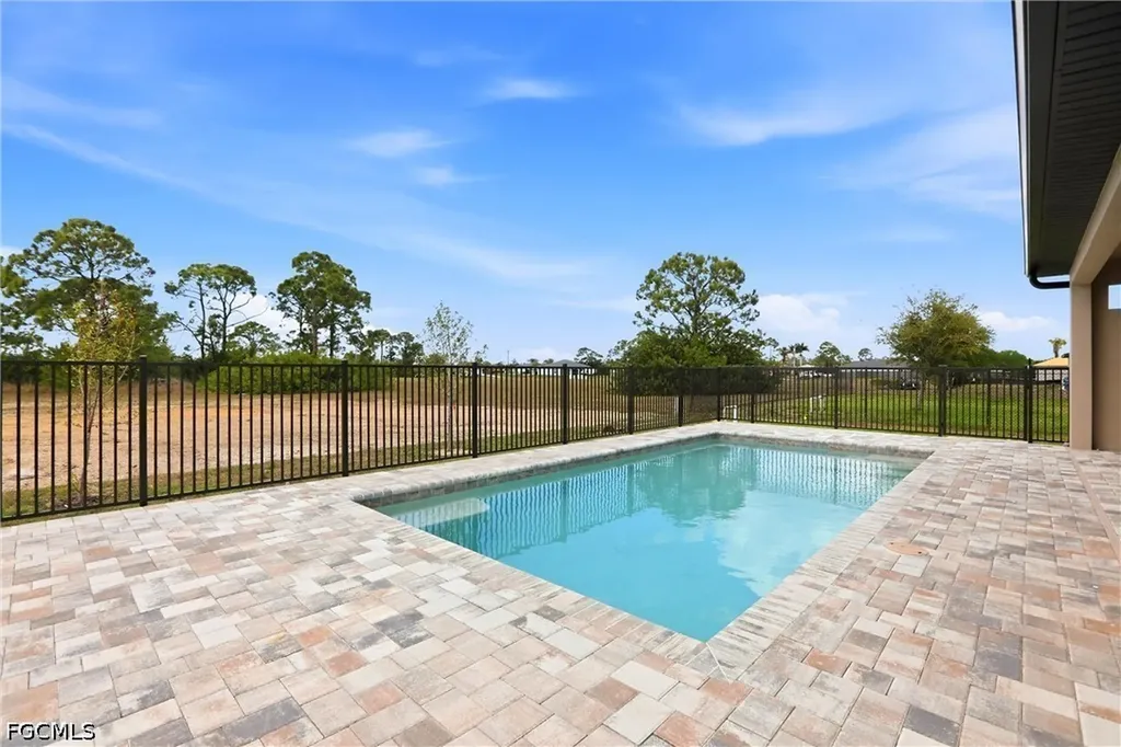 2630 NW 23rd Avenue Cape Coral FL 33993