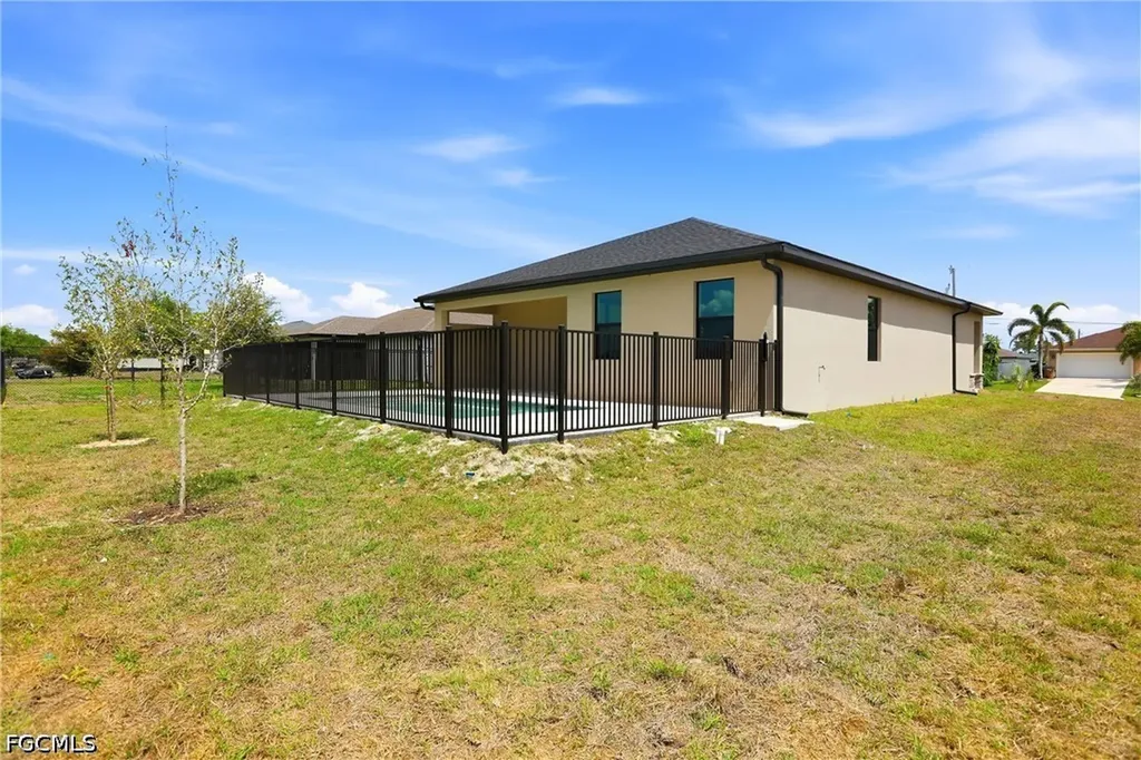 2630 NW 23rd Avenue Cape Coral FL 33993