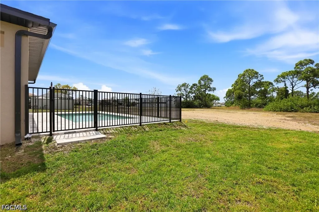 2630 NW 23rd Avenue Cape Coral FL 33993