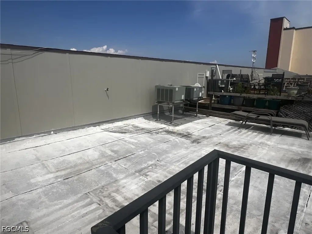 1754 Cape Coral Parkway E Cape Coral FL 33904