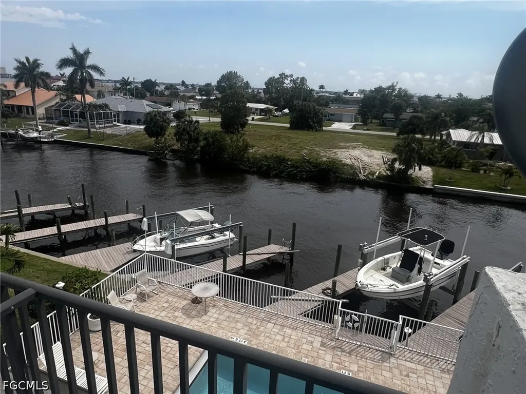 1754 Cape Coral Parkway E Cape Coral FL 33904