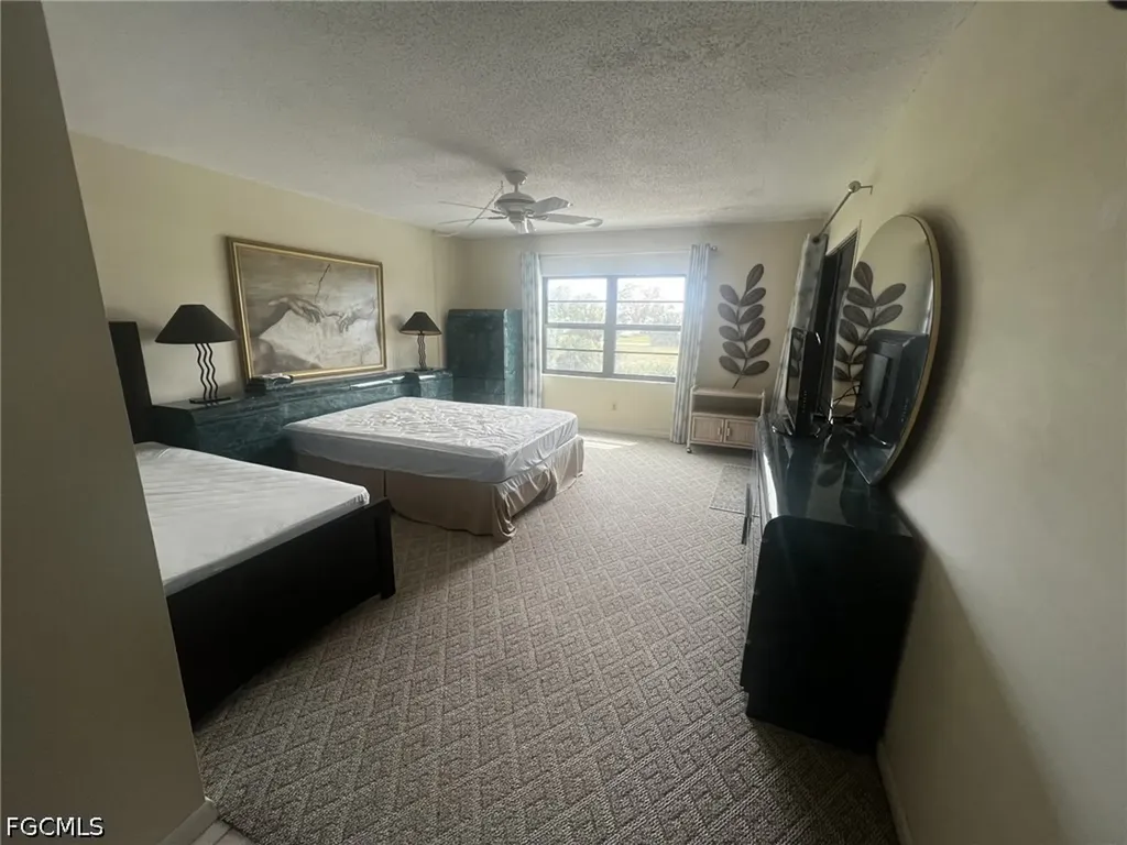 1754 Cape Coral Parkway E Cape Coral FL 33904