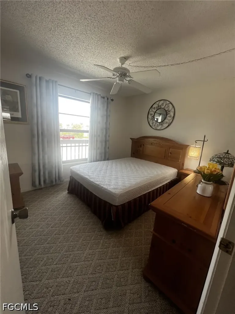 1754 Cape Coral Parkway E Cape Coral FL 33904