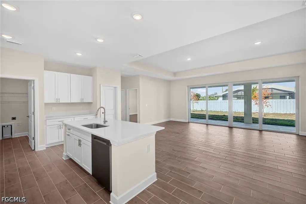 1902 NW 19th Avenue Cape Coral FL 33993