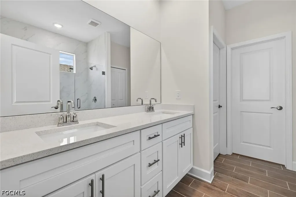 1902 NW 19th Avenue Cape Coral FL 33993