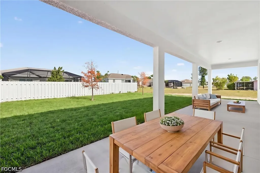 1902 NW 19th Avenue Cape Coral FL 33993