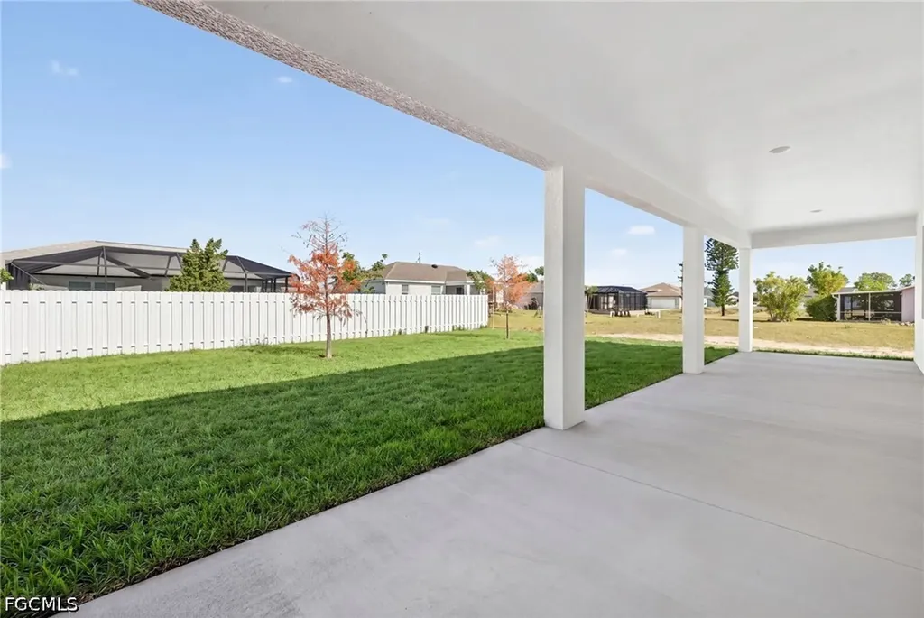 1902 NW 19th Avenue Cape Coral FL 33993